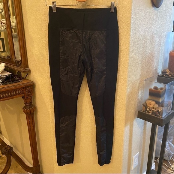 Black Leggings Size Small - Picture 1 of 6